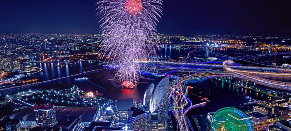 【6月2日開港祭限定】19階から眺める花火大会&夜景を満喫！鑑賞席と特別ディナーコース＋乾杯スパークリングワイン付き