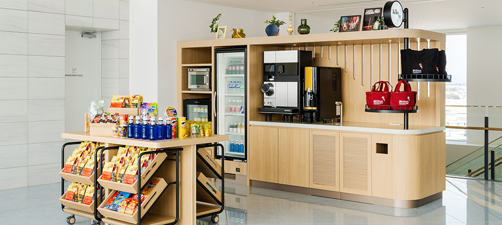 テイクアウトショップ「＆To Go」